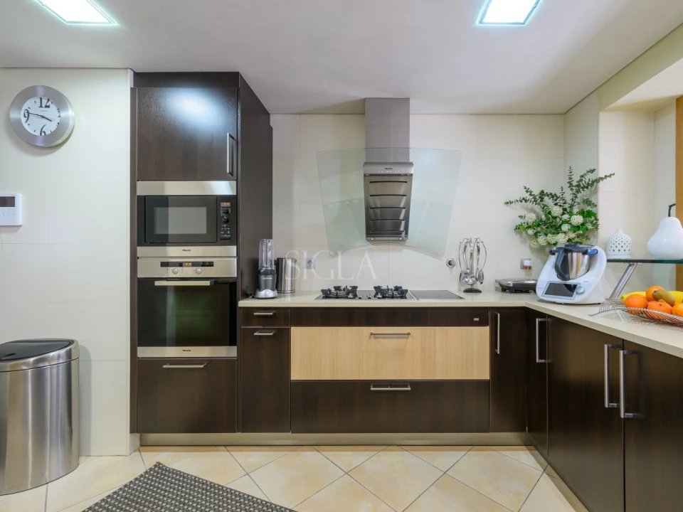 Moradia T6 para Venda em Mafamude e Vilar do Paraíso Foto 12