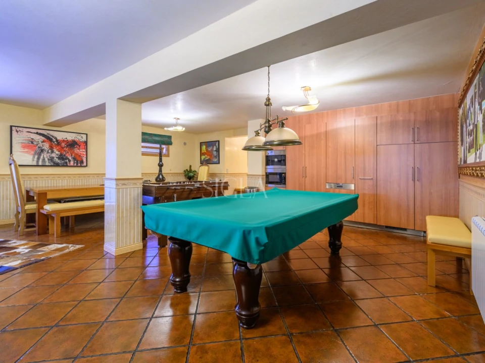 Moradia T6 para Venda em Mafamude e Vilar do Paraíso Foto 40