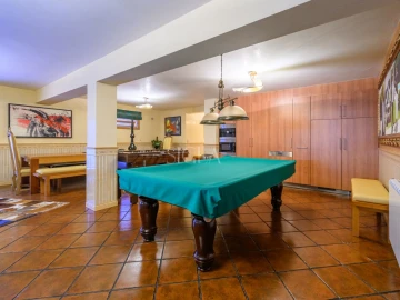 Moradia T6 para Venda em Mafamude e Vilar do Paraíso