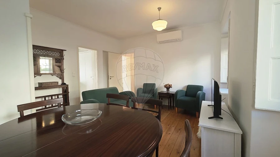 Apartamento T3 para Arrendamento em Alvalade Foto 13