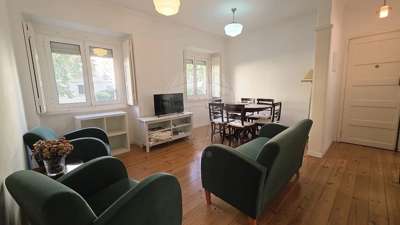 Apartamento T3 para Arrendamento em Alvalade Foto 15