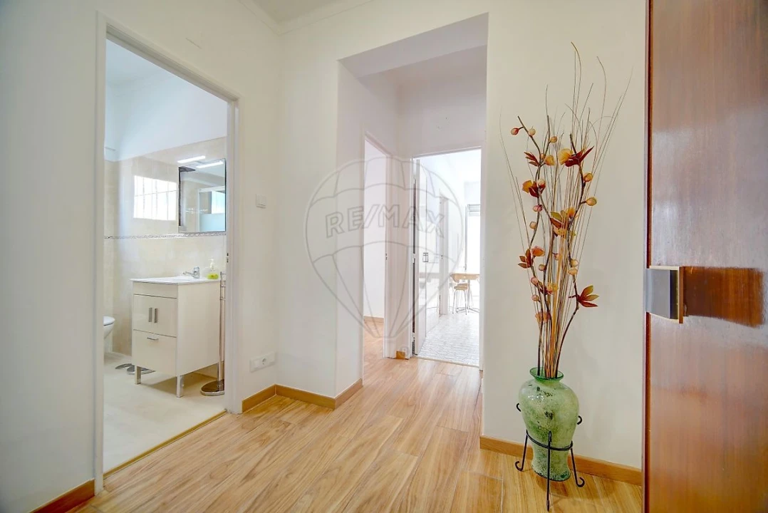 Apartamento T1 para Arrendamento em Camarate, Unhos e Apelação Foto 5