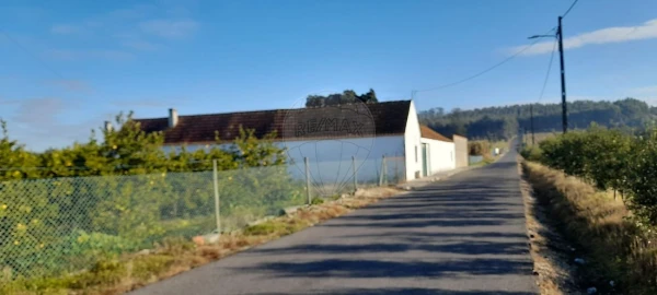 Moradia T2 para Venda em Fazendas de Almeirim