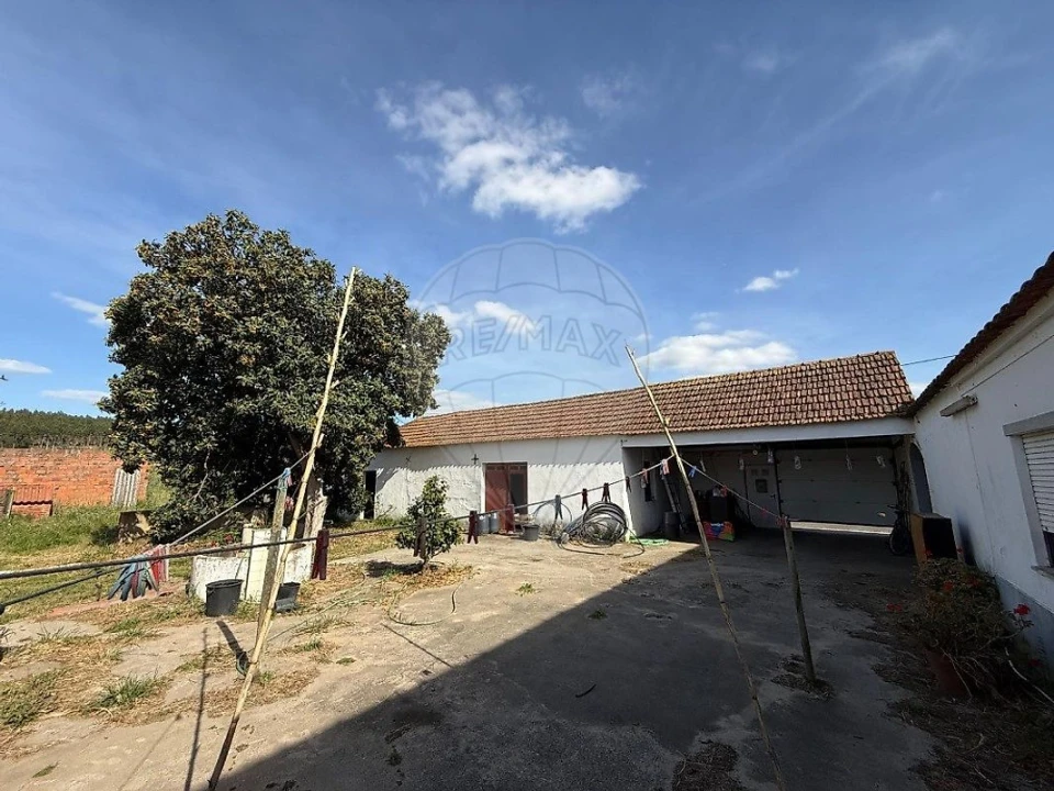 Moradia T2 para Venda em Fazendas de Almeirim Foto 6
