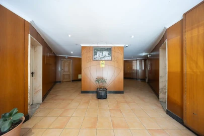 Apartamento T2 para Venda em Queluz e Belas