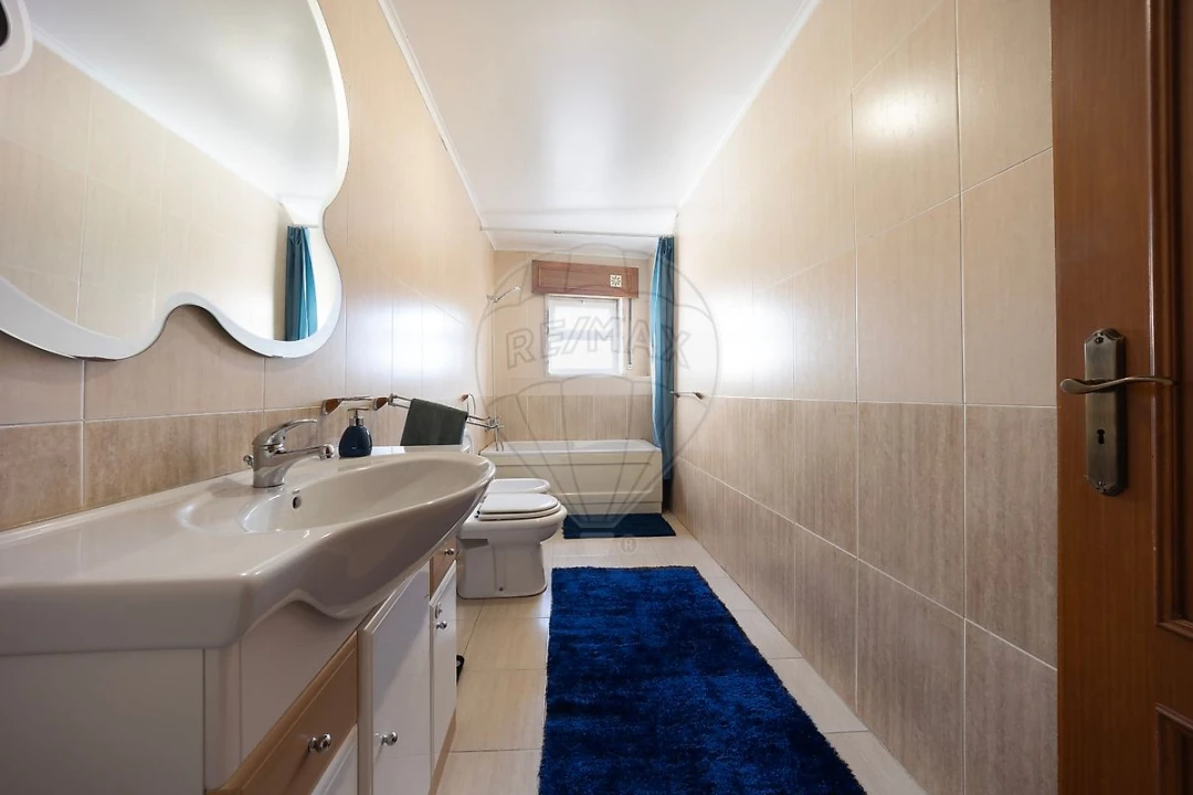 Apartamento T2 para Venda em Queluz e Belas Foto 23