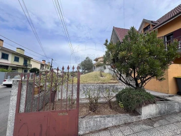 Moradia T3 para Venda em Canedo, Vale e Vila Maior