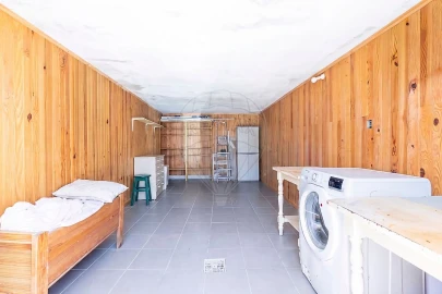 Moradia T4 para Venda em São Pedro da Cadeira