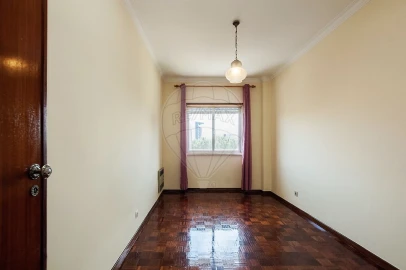 Apartamento T3 para Arrendamento em Arroios