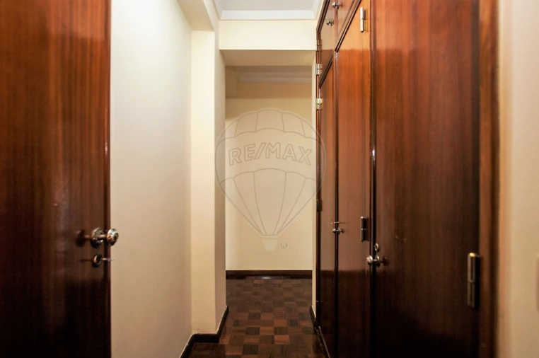 Apartamento T3 para Arrendamento em Arroios Foto 4