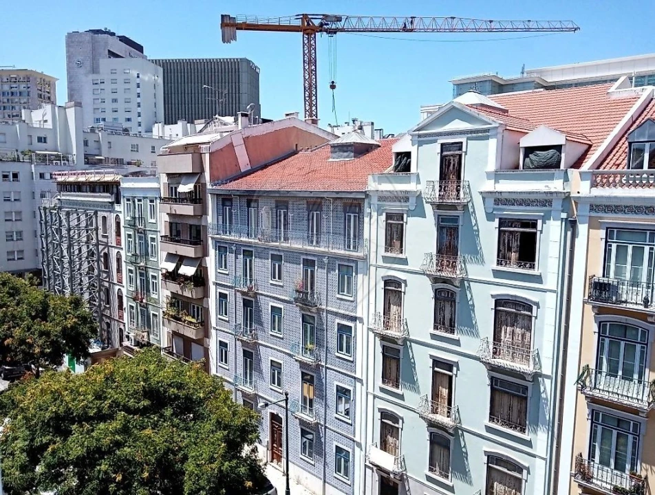 Apartamento T3 para Arrendamento em Arroios Foto 15