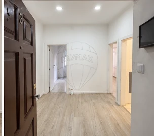 Apartamento T2 para Venda em Beato
