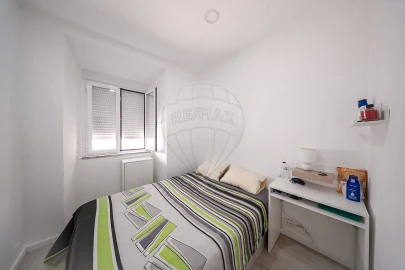 Apartamento T2 para Venda em Beato