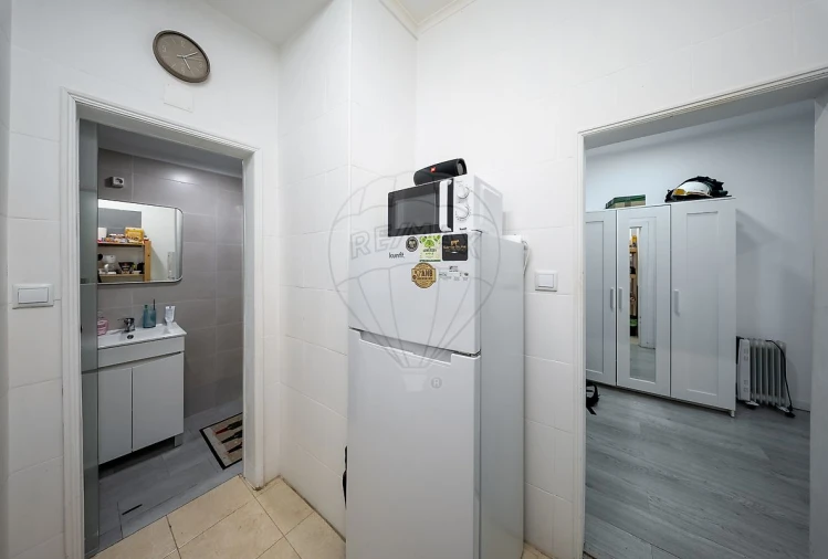 Apartamento T2 para Venda em Beato Foto 12