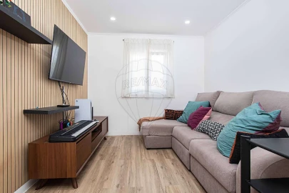 Apartamento T3 para Venda em Póvoa de Santa Iria e Forte da Casa
