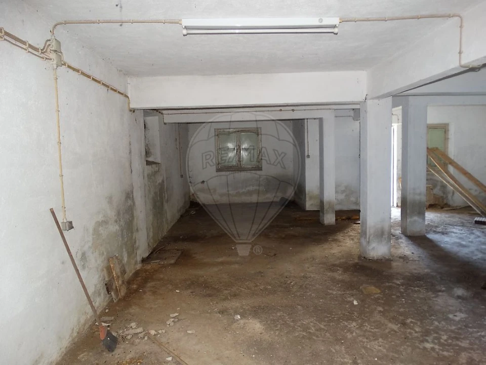 Apartamento para Venda em Pontinha e Famões Foto 9