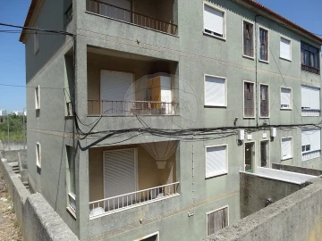 Apartamento para Venda em Pontinha e Famões