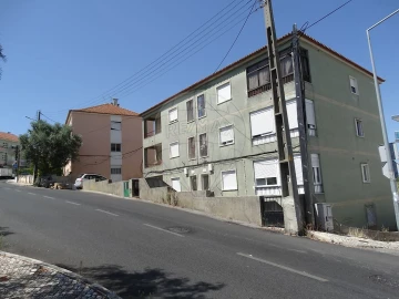 Apartamento para Venda em Pontinha e Famões