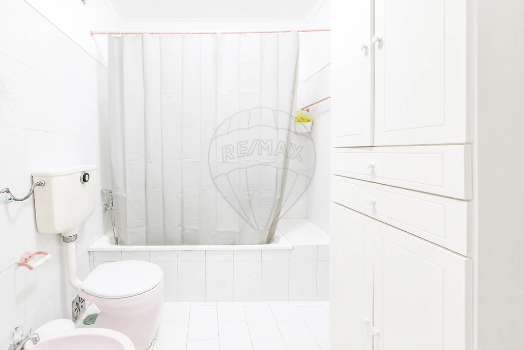 Apartamento T1 para Venda em Queluz e Belas Foto 15