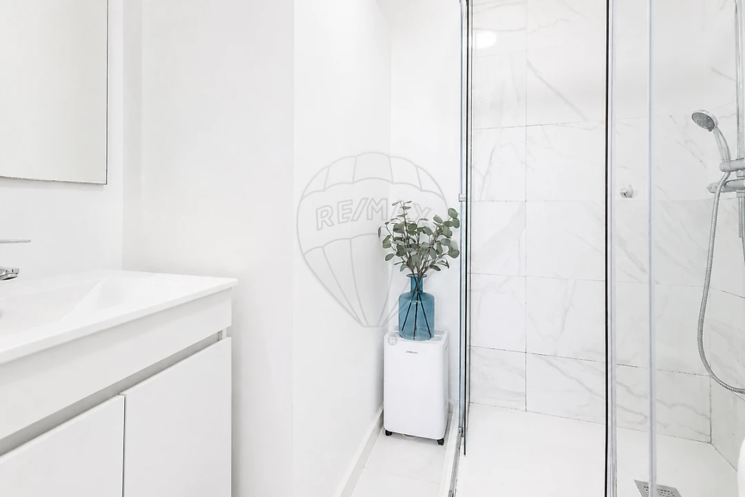 Apartamento T2 para Venda em Falagueira-Venda Nova Foto 9
