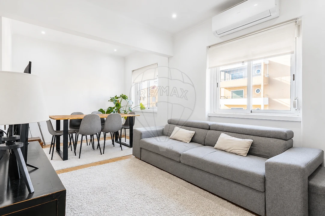 Apartamento T2 para Venda em Falagueira-Venda Nova Foto 5
