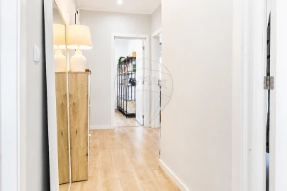 Apartamento T2 para Venda em Falagueira-Venda Nova