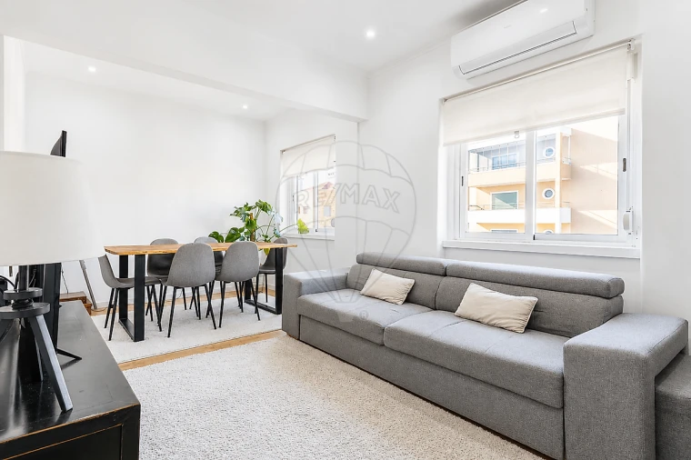 Apartamento T2 para Venda em Falagueira-Venda Nova Foto 5