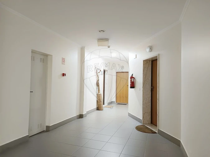 Escritório para Venda em Póvoa de Santa Iria e Forte da Casa Foto 18