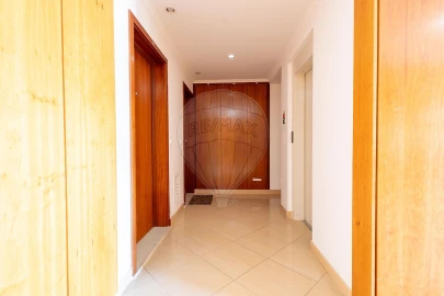 Apartamento T3 para Venda em Alenquer (Santo Estêvão e Triana)