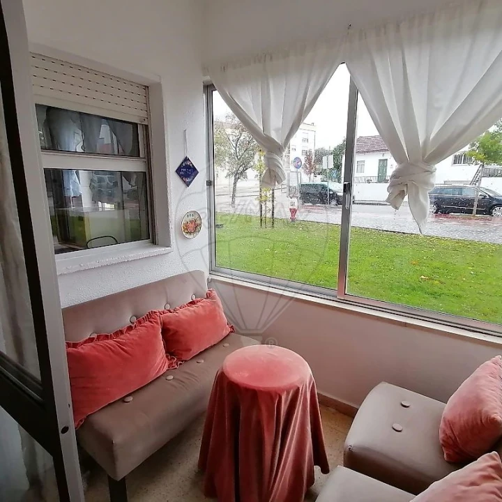 Apartamento T2 para Venda em São João Baptista e Santa Maria dos Olivais Foto 4