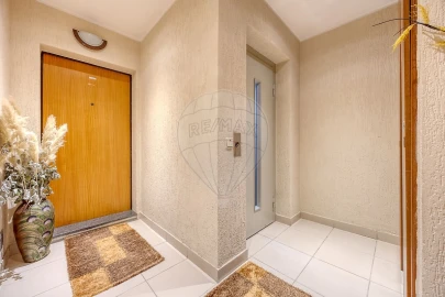 Apartamento T3 para Venda em Gondomar (São Cosme), Valbom e Jovim