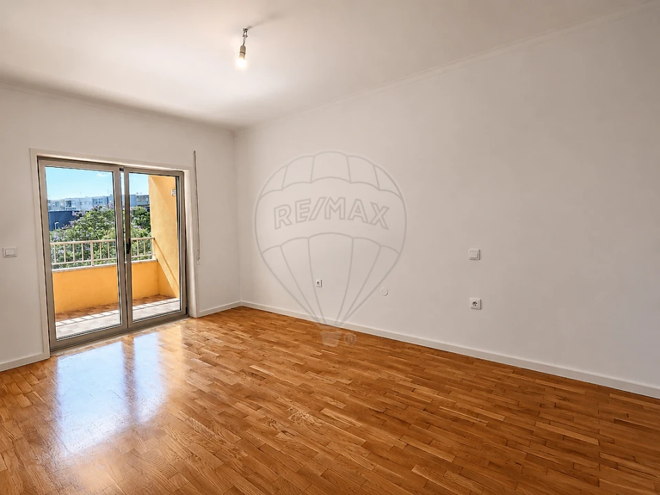 Apartamento T3 para Arrendamento em São Vitor (Braga) Foto 6