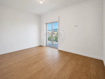 Apartamento T3 para Arrendamento em Braga (Maximinos, Sé e Cividade)