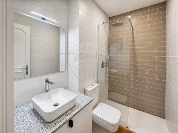 Apartamento T3 para Arrendamento em Braga (Maximinos, Sé e Cividade)