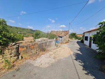 Moradia T4 para Venda em Carvoeiro