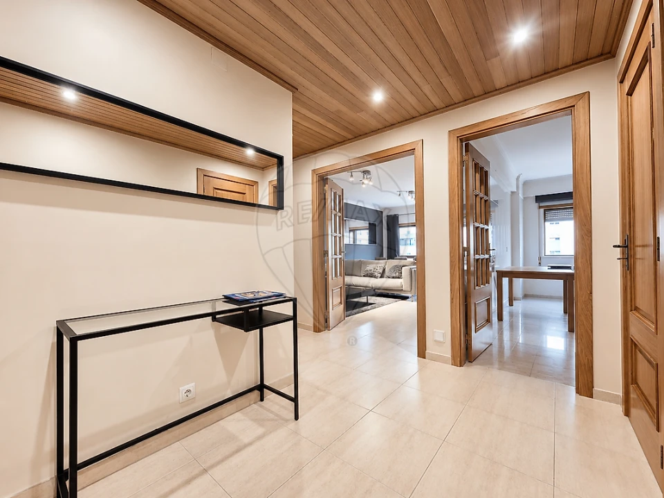 Apartamento T2 para Arrendamento em Póvoa de Santa Iria e Forte da Casa Foto 33