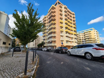 Apartamento T2 para Arrendamento em Póvoa de Santa Iria e Forte da Casa