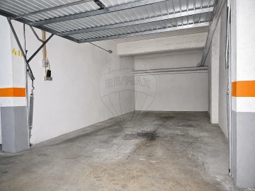 Apartamento T2 para Arrendamento em Póvoa de Santa Iria e Forte da Casa