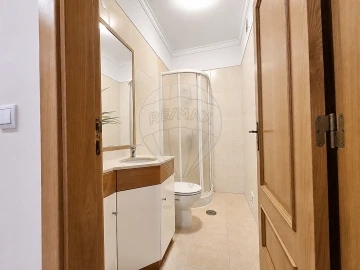 Apartamento T2 para Arrendamento em Póvoa de Santa Iria e Forte da Casa