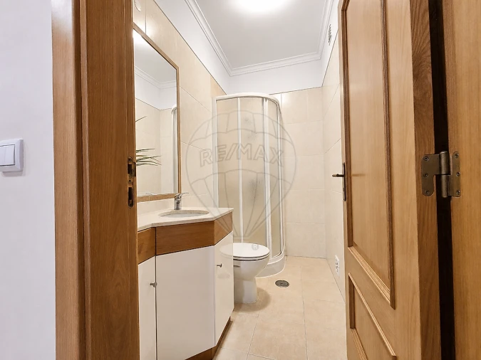 Apartamento T2 para Arrendamento em Póvoa de Santa Iria e Forte da Casa Foto 29