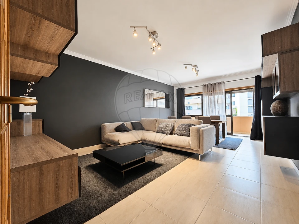 Apartamento T2 para Arrendamento em Póvoa de Santa Iria e Forte da Casa Foto 30