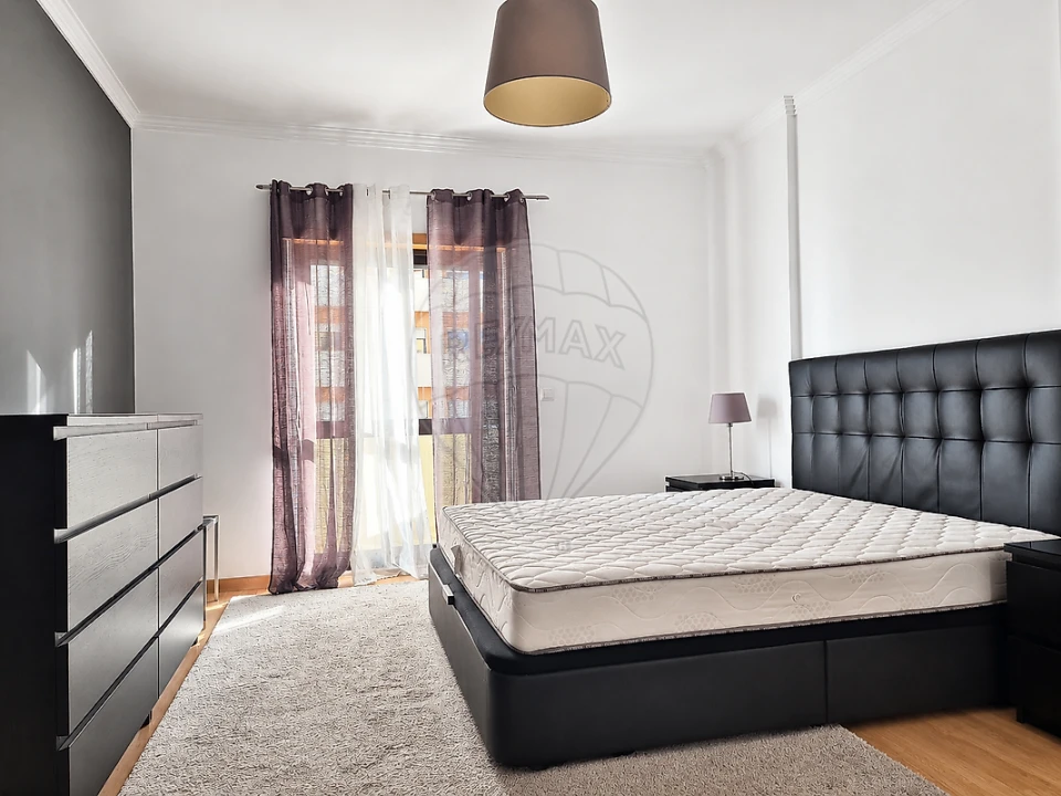 Apartamento T2 para Arrendamento em Póvoa de Santa Iria e Forte da Casa Foto 15