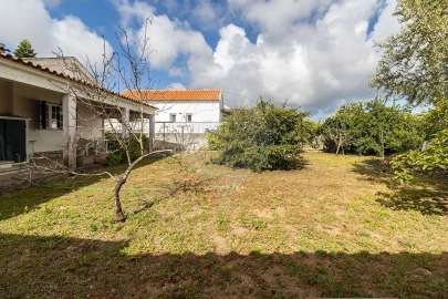 Moradia T2 para Venda em Sesimbra (Castelo)