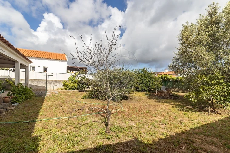 Moradia T2 para Venda em Sesimbra (Castelo) Foto 35