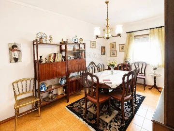 Apartamento T2 para Venda em Alenquer (Santo Estêvão e Triana)