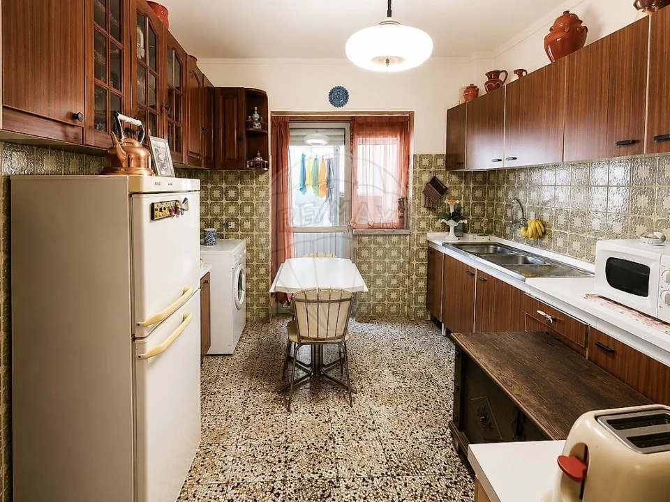Apartamento T2 para Venda em Alenquer (Santo Estêvão e Triana) Foto 2