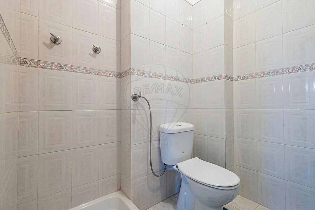 Apartamento T3 para Venda em Carregado e Cadafais Foto 18