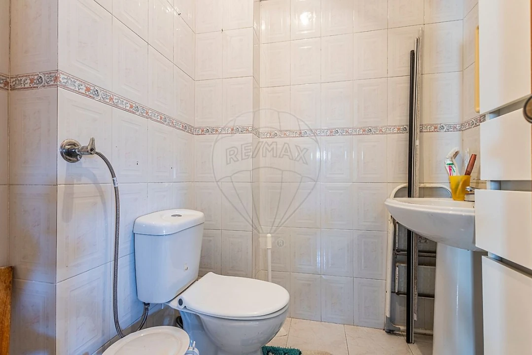 Apartamento T3 para Venda em Carregado e Cadafais Foto 19
