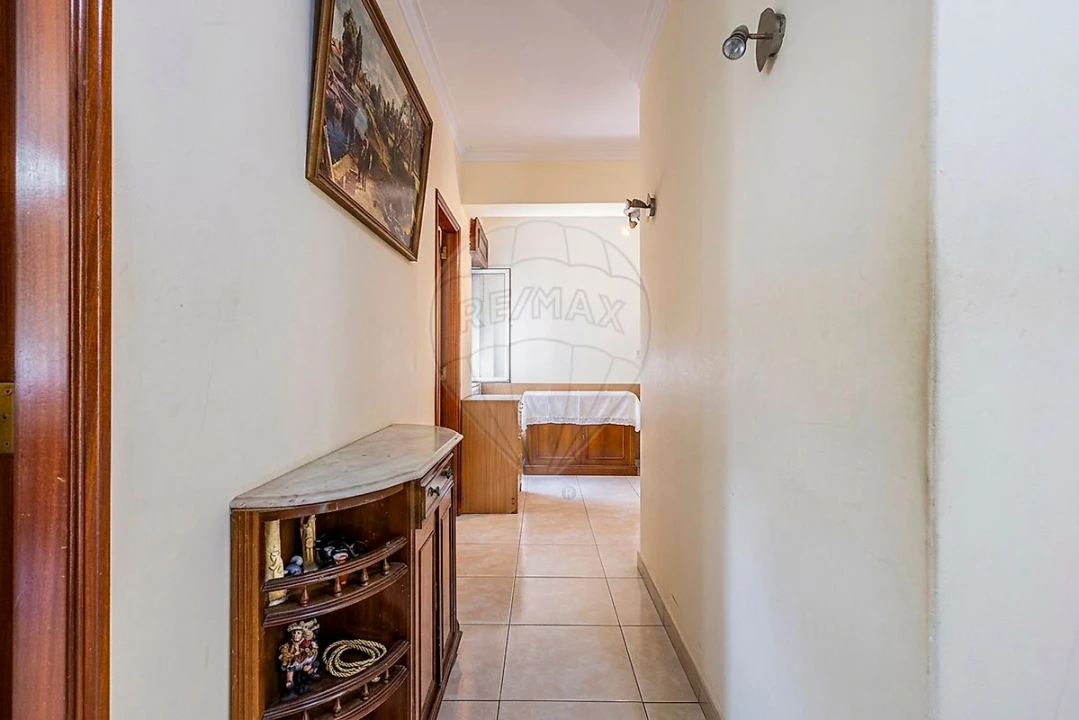 Apartamento T3 para Venda em Carregado e Cadafais Foto 32