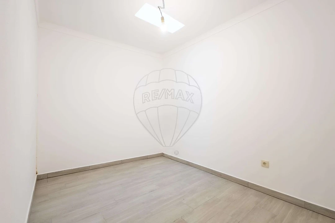 Moradia T3 para Arrendamento em Abrigada e Cabanas de Torres Foto 16